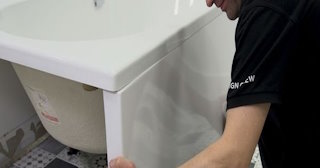 Установка экрана под ванну - цена за работу от 4239 руб. в Малоярославце
